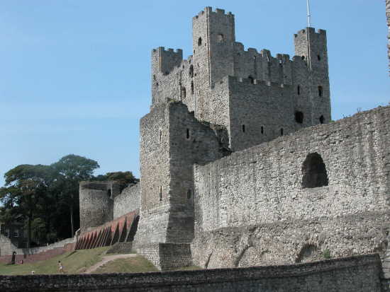 Rochester Castle keep and curtain wall   © kent county council